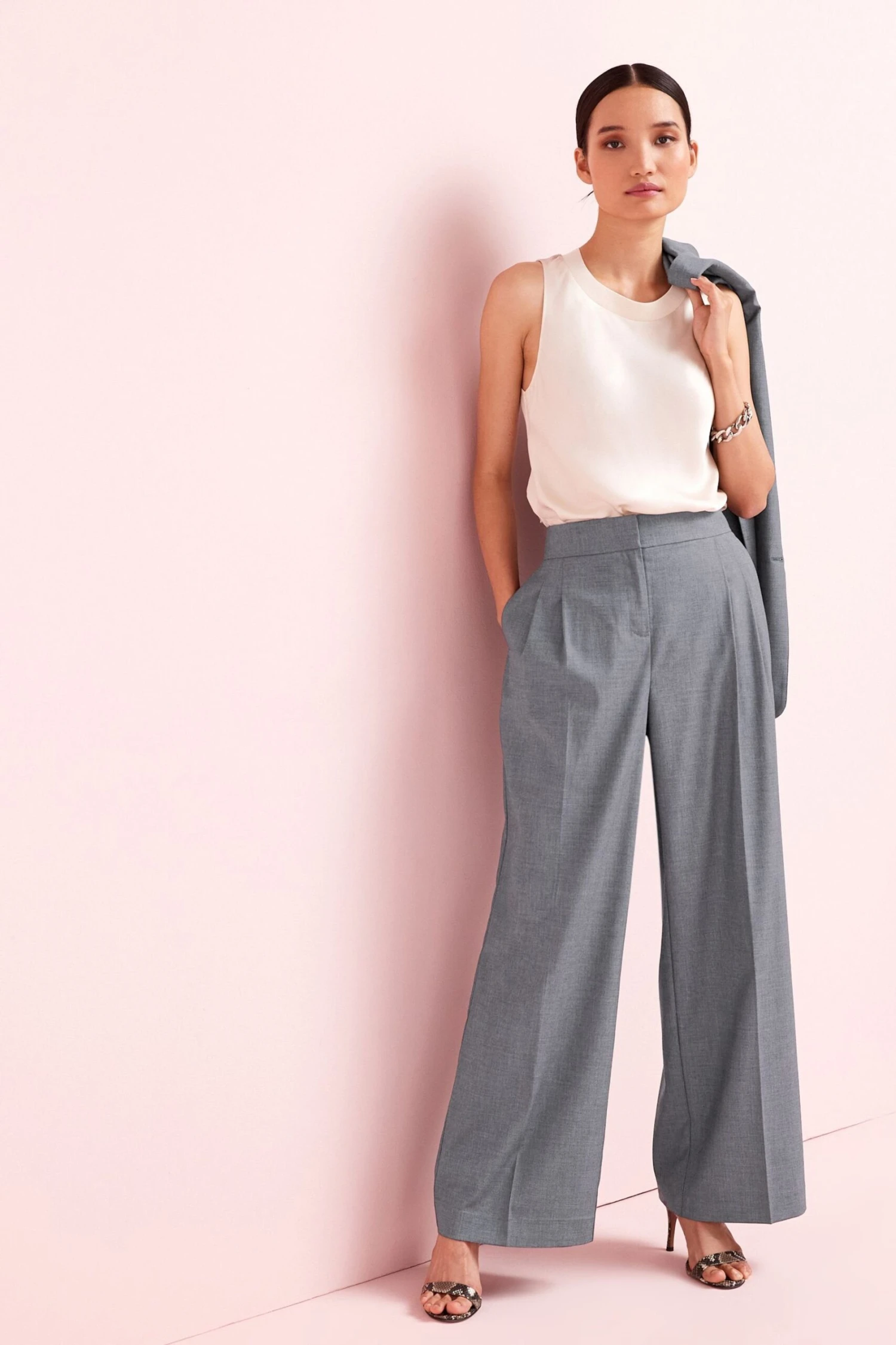 Next Anzughose Hochwertige Hose Mit Weitem Beinschnitt (1-tlg) 4 Next Anzughose Hochwertige Hose Mit Weitem Beinschnitt (1-tlg) – Bild 4