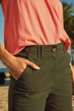 Next Chinoshorts »Chino-Shorts« (1-tlg) -Next Geschäft 1f2a1c10 7dfb 5841 bf5f 43ed22c638ea
