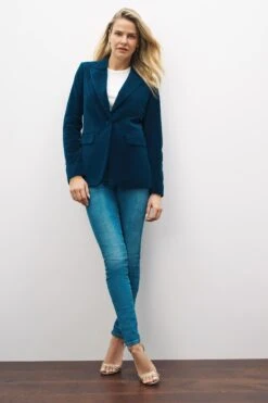 Next Jackenblazer Figurbetonter Samt-Blazer (1-tlg) -Next Geschäft 23380221 e42c 5630 8e95 a26ba8de9fd4