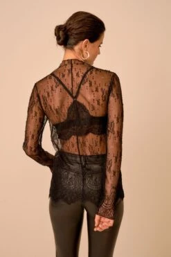 Next Langarmbluse »Langarm-Shirt Mit Spitze« (1-tlg) -Next Geschäft 30433b04 ed12 5619 93a7 524978fef003