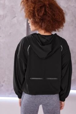 Next Active Sports Laufjacke Zum Überziehen -Next Geschäft 501 640s3