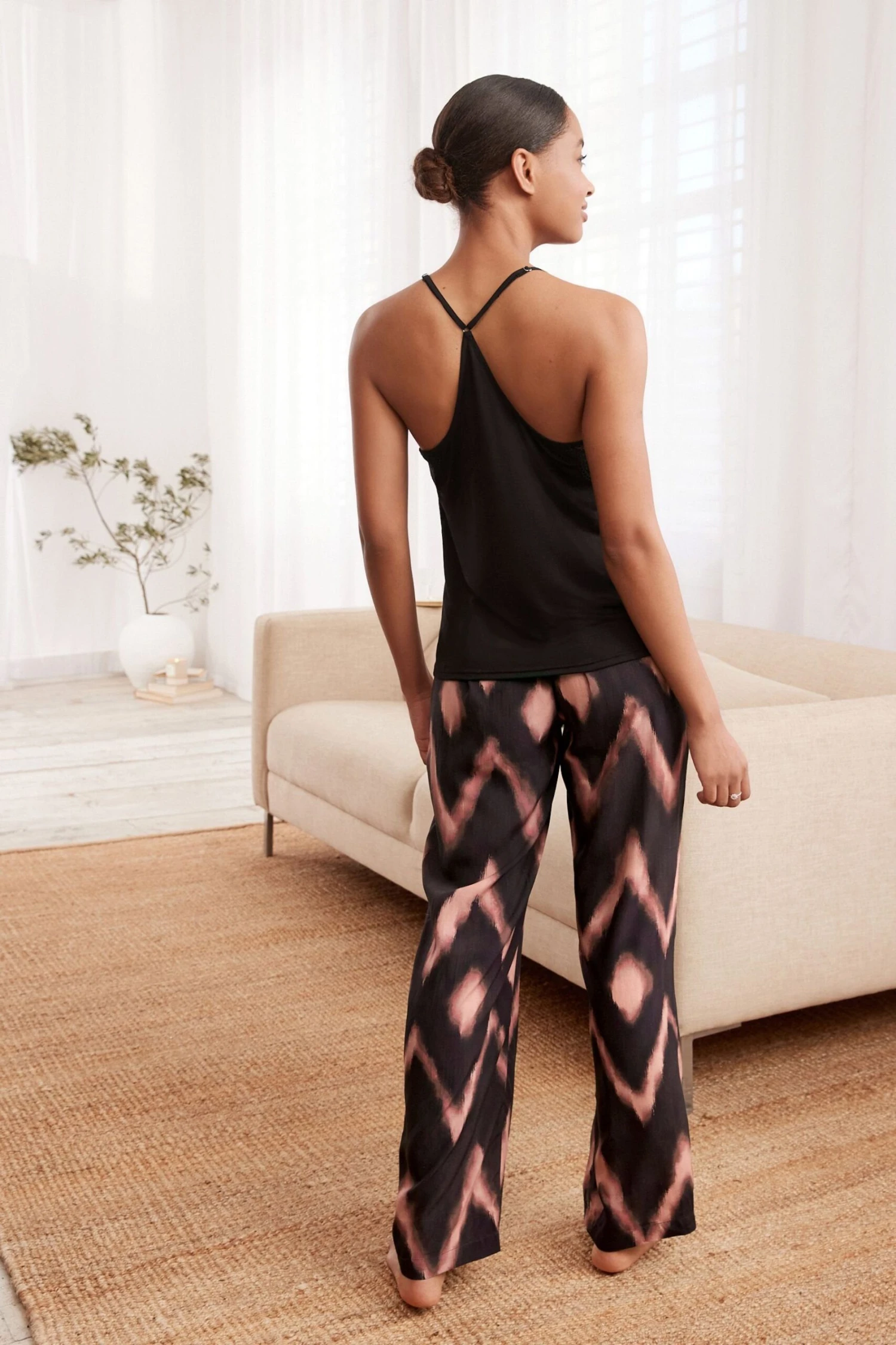 Next Pyjama Satin-Schlafanzug Mit Trägertop (2 Tlg) 2 Next Pyjama Satin-Schlafanzug Mit Trägertop (2 Tlg) – Bild 2