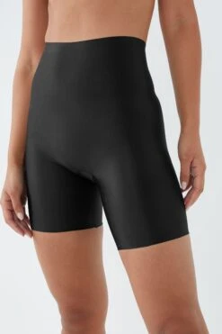 Next Slip Formende Bauchweg-Radlershorts (1-St)