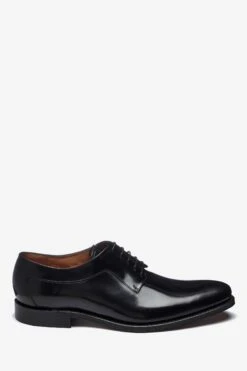 Schwarz - Loake For Next Schlichte Derbyschuhe