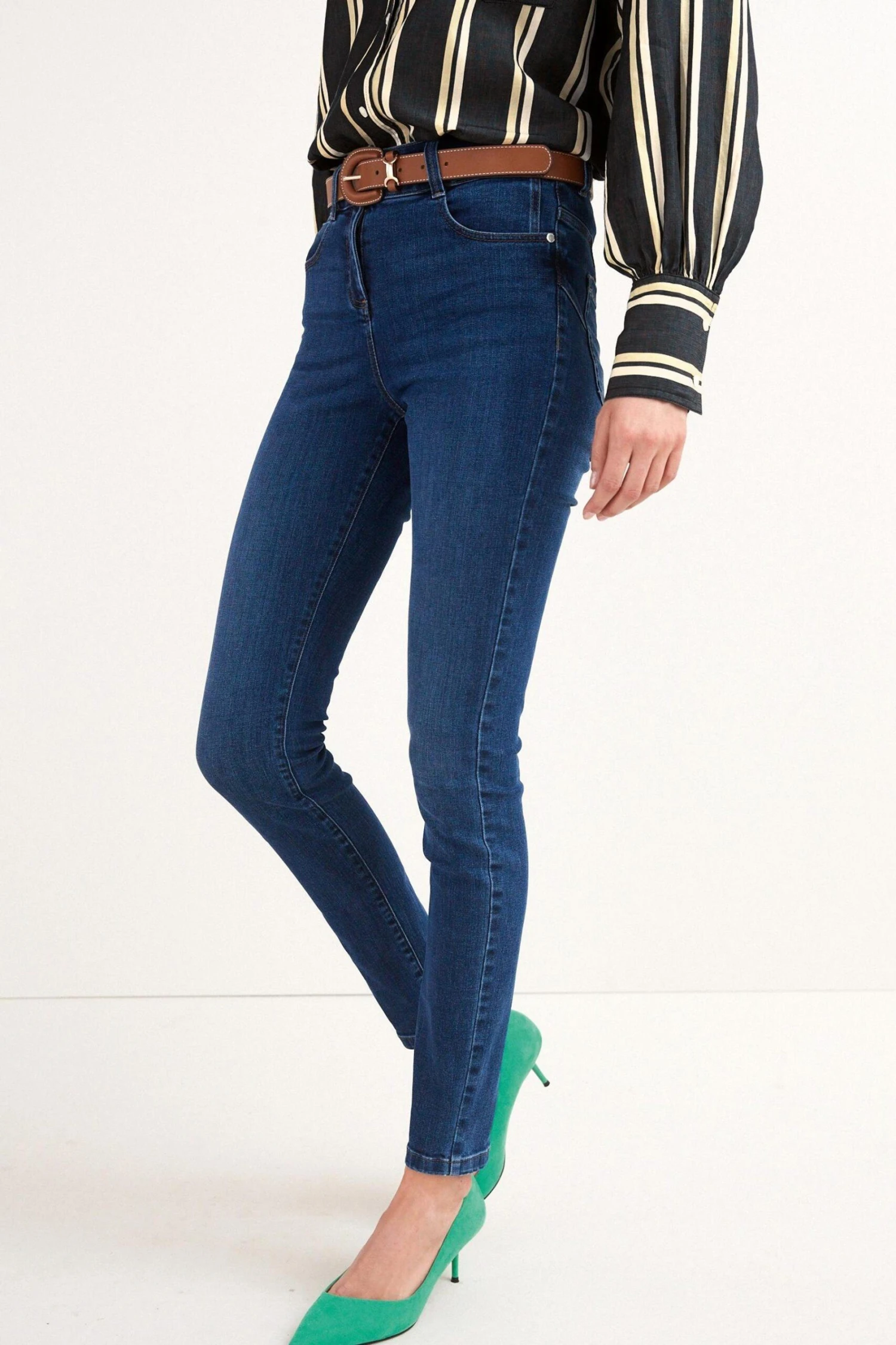 Next Skinny-fit-Jeans Figurverbessernde Skinny-Jeans (1-tlg) 5 Next Skinny-fit-Jeans Figurverbessernde Skinny-Jeans (1-tlg) – Bild 5