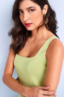 Next Stricktop Stricktop Mit Eckigem Ausschnitt Und Schnürung (1-tlg) -Next Geschäft 70e00218 c9f4 5ee2 9b29 6981cd91abb9