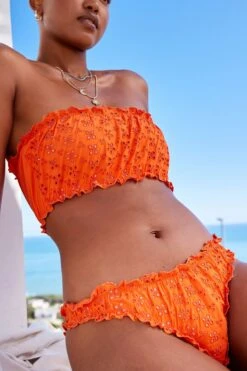 Next Bandeau-Bikini-Top Bikini Mit Lochstickerei - Bandeau-Bikinioberteil (1-St) -Next Geschäft 85e72dc2 bc3b 5ac3 a493 2481016f2028