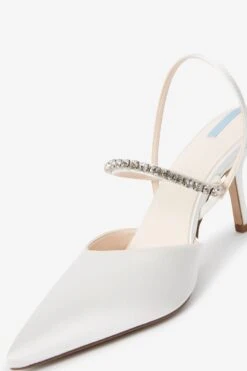 Next Forever Comfort® Brautschuhe Aus Satin Slingpumps (1-tlg) -Next Geschäft 987004d6 e468 52db 969f 5497e499578f