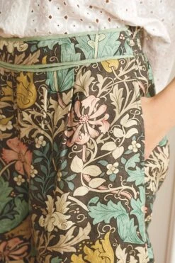 Next Badeshorts Shorts Aus Leinenmischung Mit Wickeldesign (1-St) -Next Geschäft 9c408aa8 1301 53c4 8df6 059e542e8025