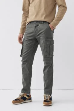 Next Authentic Cargohose In Slim Fit Aus Elastischer Baumwollmischung -Next Geschäft A46450s