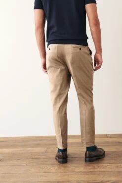 Relaxed-Tapered - Next Archive Chinos Mit Falten -Next Geschäft A57 114s6