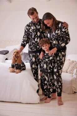 Schwarz/weiß - Next Herren Woodland Pyjama, Teil Der Familienkollektion -Next Geschäft A88 492s4