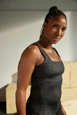 Schwarz/Geprägt/Leo-Print - Next Active Langes Sporttop -Next Geschäft C11 302s4