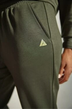 Khakigrün - Next Active Legere Yoga-Jogger -Next Geschäft C75874s4