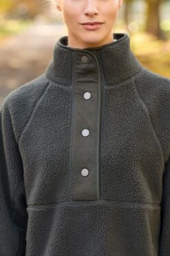 Next Elements Fleeceoberteil Mit Druckknopfleiste Am Kragen 9 Next Elements Fleeceoberteil Mit Druckknopfleiste Am Kragen -Next Geschäft C77 379s4