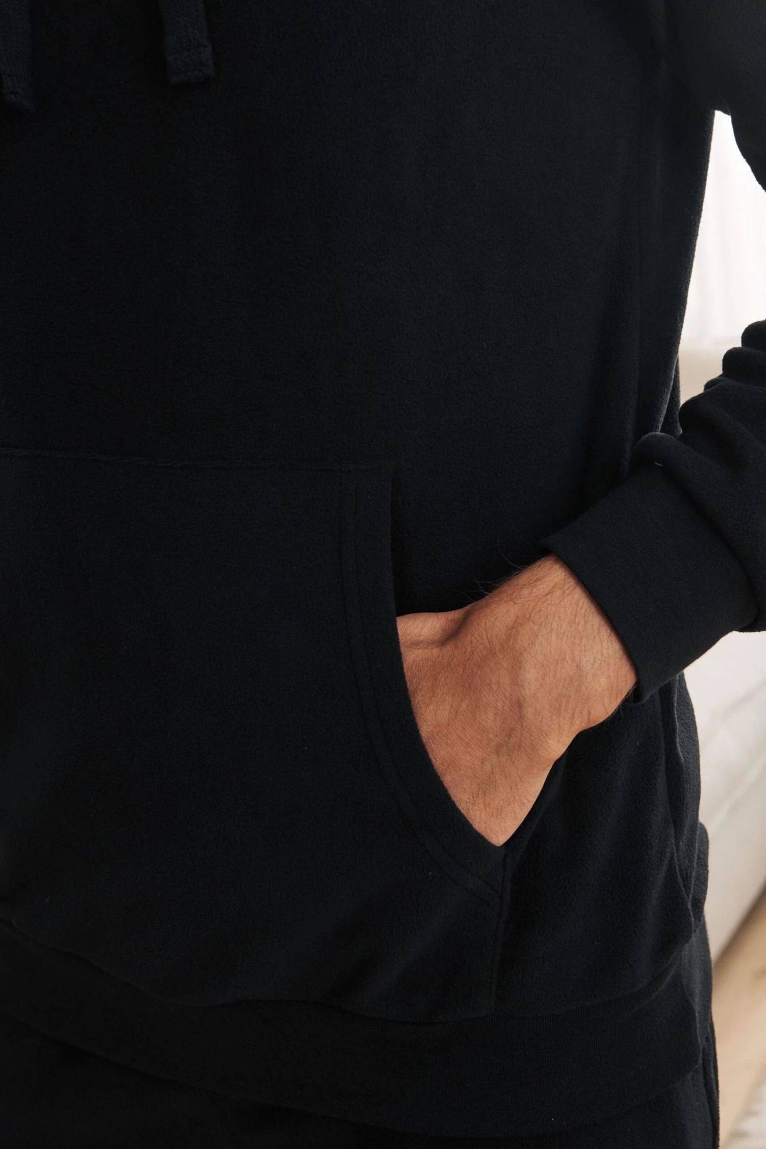 Schwarz - Next Thermo-Pyjama Mit Kapuze 4 Schwarz - Next Thermo-Pyjama Mit Kapuze – Bild 4