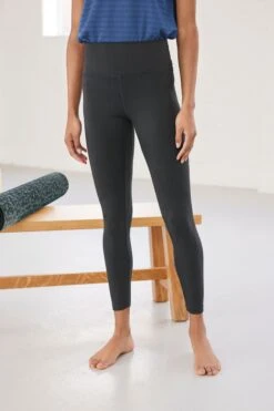 Next Active Sports Superweiche Yoga-Leggings 9 Next Active Sports Superweiche Yoga-Leggings -Next Geschäft M39 119s3
