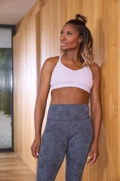 Next Active Sports Sport-Bustier Mit Mittlerem Halt