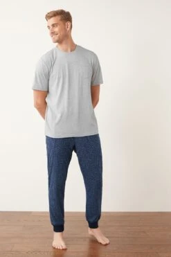 Grau/Blau, Geometrisches Muster - Next Motion Flex Kuscheliger Pyjama Mit Bündchen
