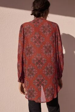 Next Langes Top Mit Knopfleiste Vorne -Next Geschäft T81 809s3