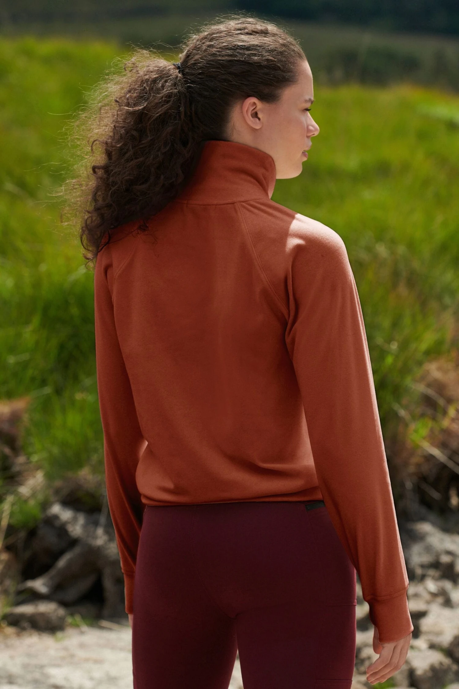 Next Elements Outdoor-Oberteil Mit Druckknopf Am Ausschnitt 3 Next Elements Outdoor-Oberteil Mit Druckknopf Am Ausschnitt – Bild 3