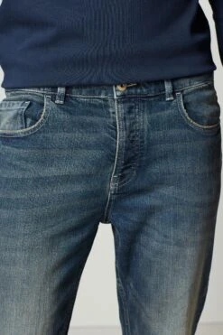 Blaue Vintage-Waschung - Next Essential Bootcut-Jeans Mit Stretch-Anteil -Next Geschäft U22 487s5