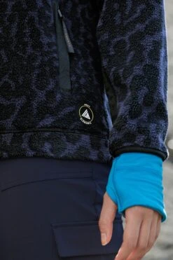 Next Elements Fleeceoberteil Mit Druckknopfleiste Am Kragen 9 Next Elements Fleeceoberteil Mit Druckknopfleiste Am Kragen -Next Geschäft U28 578s4