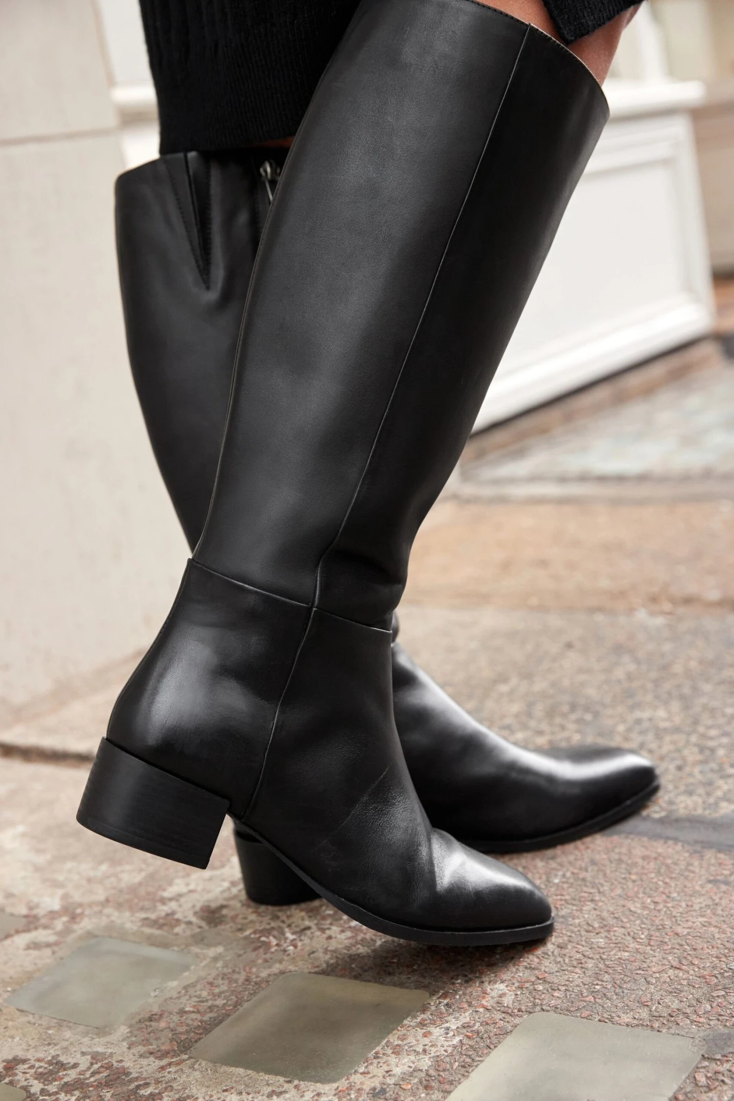 Next »Forever Comfort® Kniehohe, Flache Lederstiefel« Stiefel (1-tlg) 4 Next »Forever Comfort® Kniehohe, Flache Lederstiefel« Stiefel (1-tlg) – Bild 4