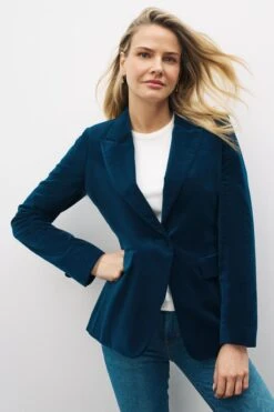 Next Jackenblazer Figurbetonter Samt-Blazer (1-tlg)