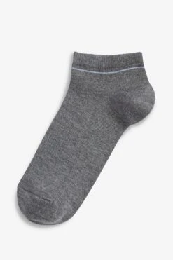Next Füßlinge Next Active Sports Sneaker-Socken, 4er-Pack (1-Paar) -Next Geschäft ae49606d 8639 5181 9d03 074343d7aa5f