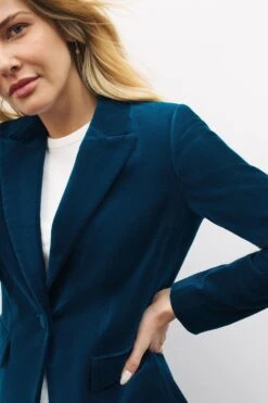 Next Jackenblazer Figurbetonter Samt-Blazer (1-tlg) -Next Geschäft b34b0199 851a 591d 89f0 ed873bbff437