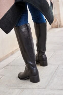 Next »Forever Comfort Kniehohe Lederstiefel, Blockabsatz« Stiefel (1-tlg) -Next Geschäft d2334b2b 623c 5875 b1f6 56709debbd8d