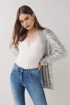 Next Jackenblazer Blazer Mit Paillettendetails (1-tlg) -Next Geschäft d3fe0c2d e8d8 56a4 8760 20ca9193b6d7