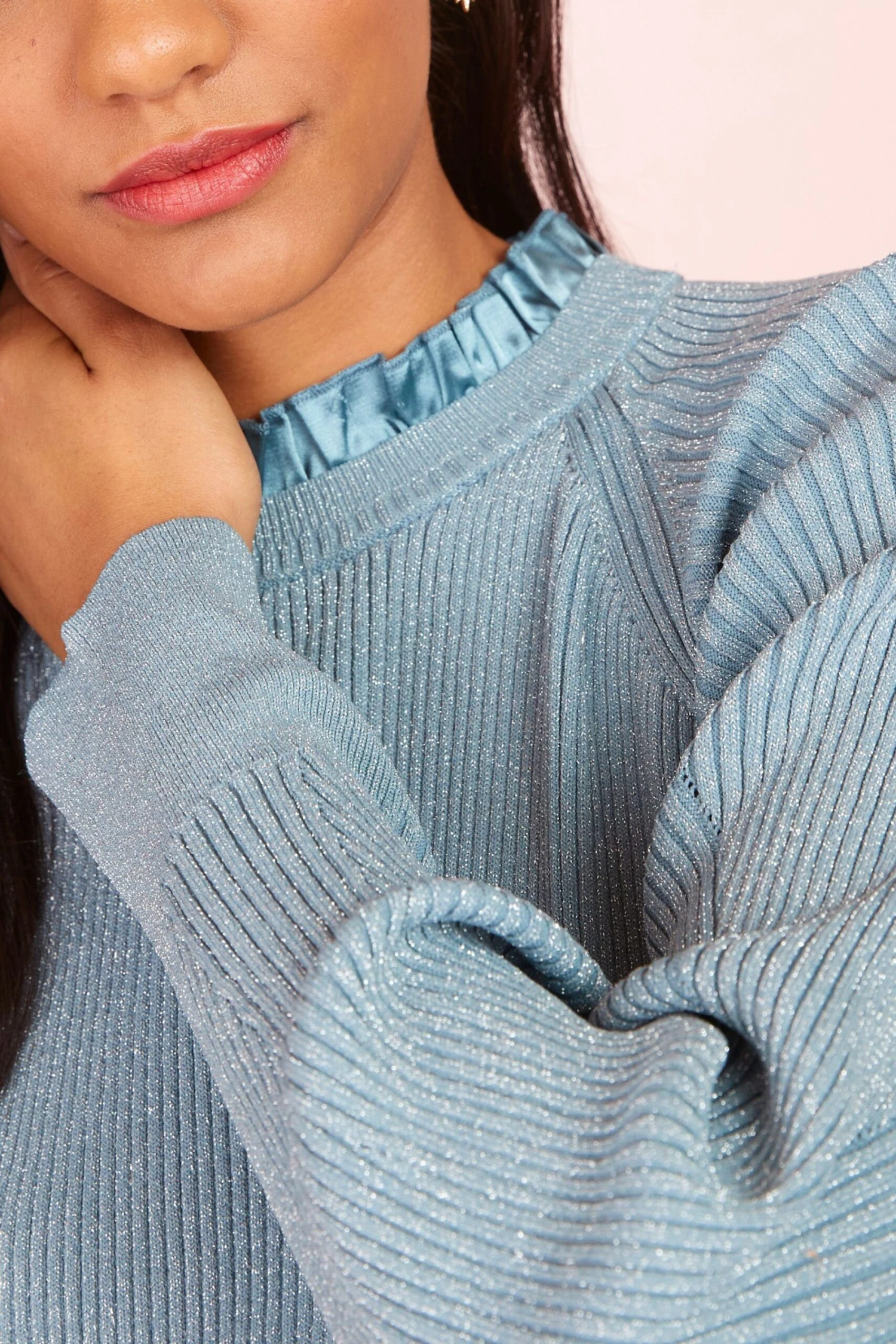 Next Strickpullover »Glitzer-Pullover Mit Rüschen Und Hemd-Lagenlook« (1-tlg) 2 Next Strickpullover »Glitzer-Pullover Mit Rüschen Und Hemd-Lagenlook« (1-tlg) – Bild 2