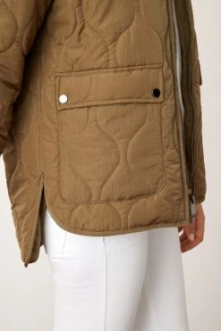 Next Steppjacke Wattierte Jacke Mit Stehkragen (1-St) -Next Geschäft e97e01c7 5f4b 5639 ac1e cad0852ce846